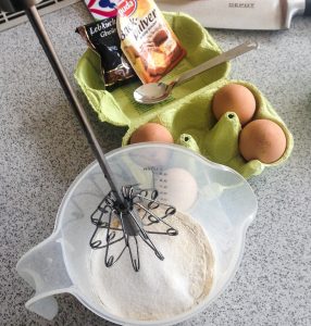 Rezept: Lebkuchen Protein Pancakes mit Schokoglasur