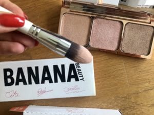 Banana Beauty Highlighter Palette richtiger Brush Pinsel Erfahrung Bewertung