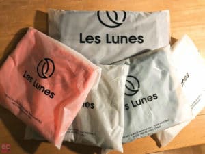 Les Lunes Erfahrungen faire Verpackung Jumpsuits
