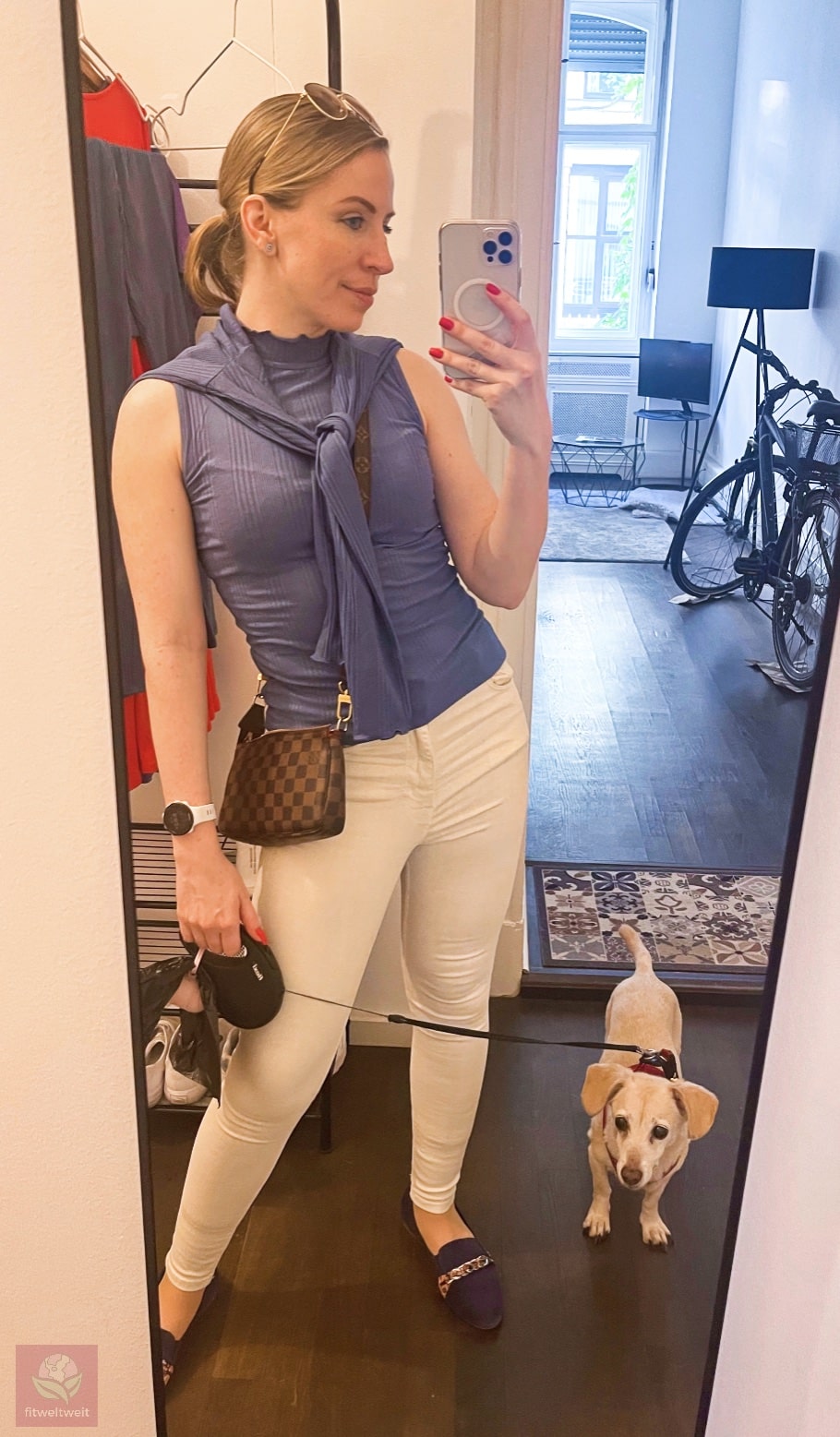 The Malou Cardigan LES LUNES Erfahrungen Nova Top Flora Leggings Moonlight Blue OUTFIT The Malou Cardigan LES LUNES Erfahrungen Nova Top Flora Leggings Moonlight Blue OUTFIT