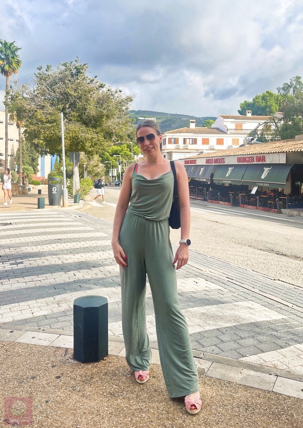 Helen Jumpsuit Erfahrungen Outfits Schuhe kombinieren Helen Jumpsuit Erfahrungen Outfits Schuhe kombinieren