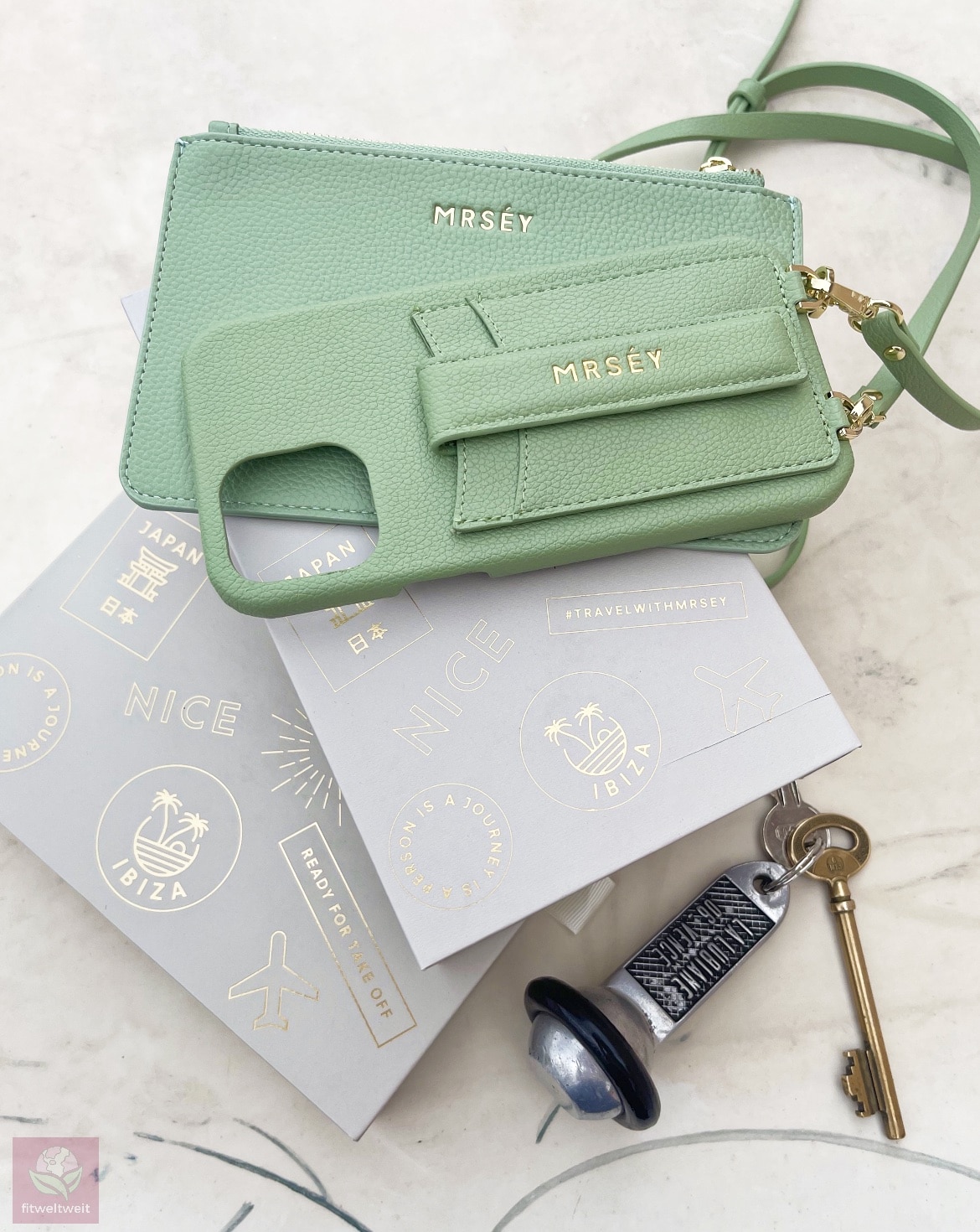 MRSÉY Erfahrungen Handyhülle und Pouch Travel Essentials