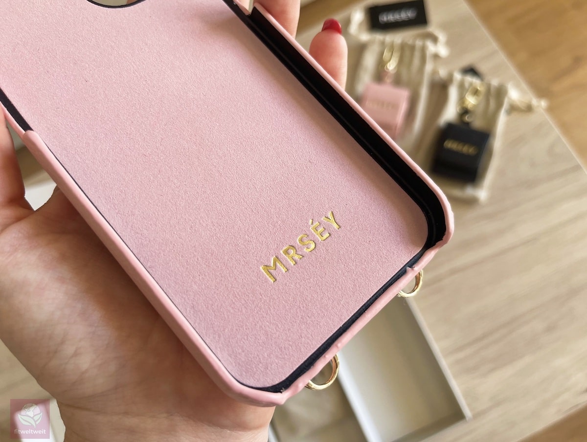 MRSEY iphone Case Verarbeitung innen rosa