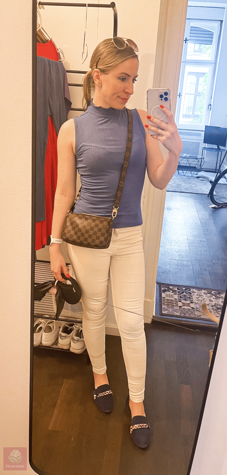 The Nova Top Les Lunes Erfahrung moonlight blau vorne Details Stoff Muster The Nova Top Les Lunes Erfahrung moonlight blau vorne Details Stoff Muster