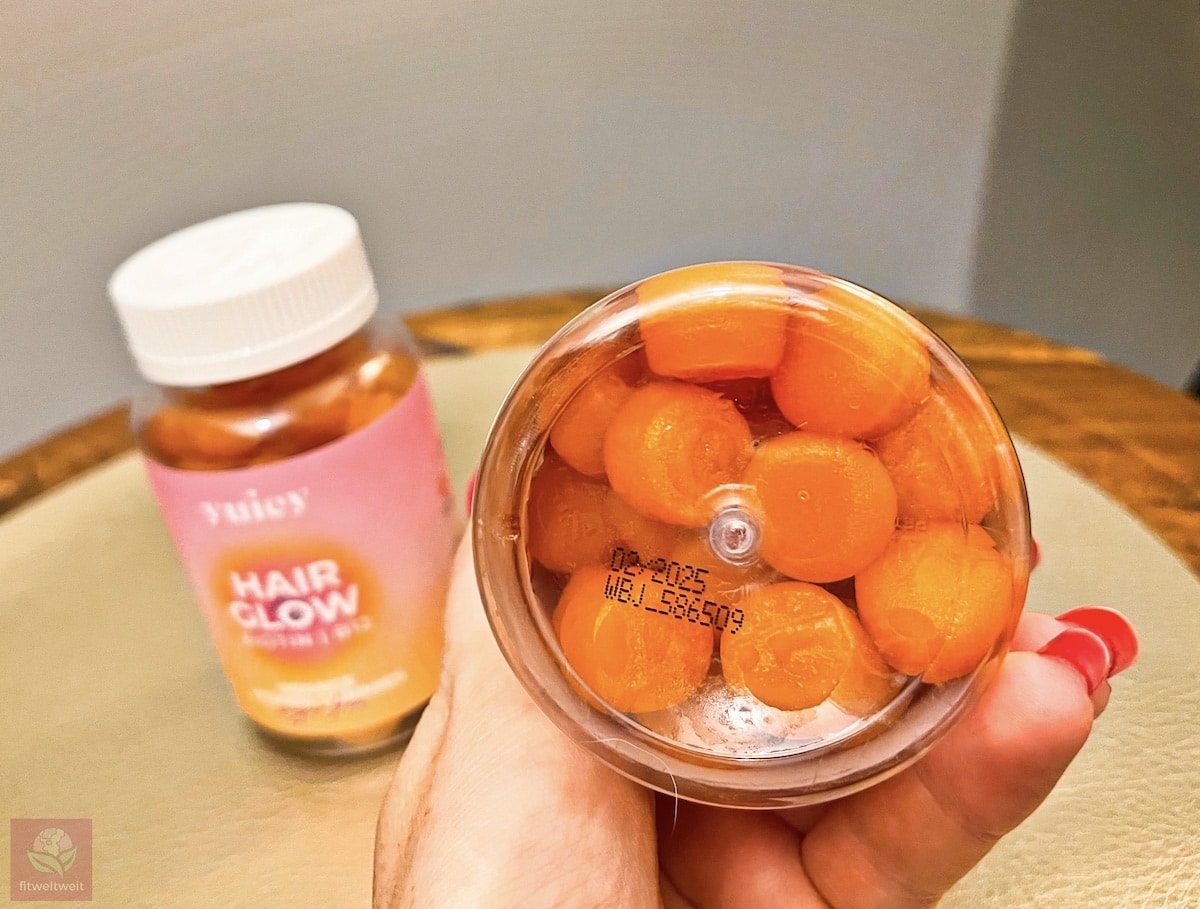 YUICY HAIR GLOW Vitamin Gummies Erfahrungen Test Review YUICY HAIR GLOW Vitamin Gummies Erfahrungen Test Review