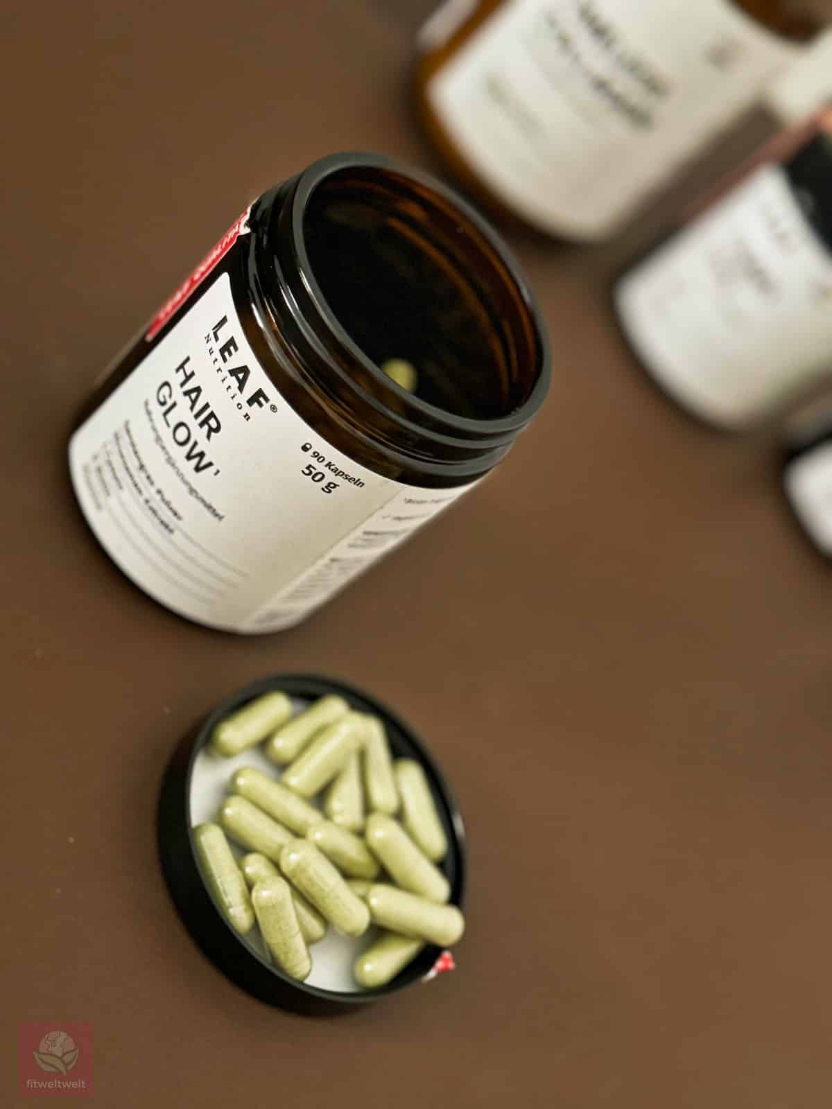 Hair Glow LEAF Nutrition Erfahrungen (Gerstengras, Hirsesamen, L-Cystein und D-Biotin)