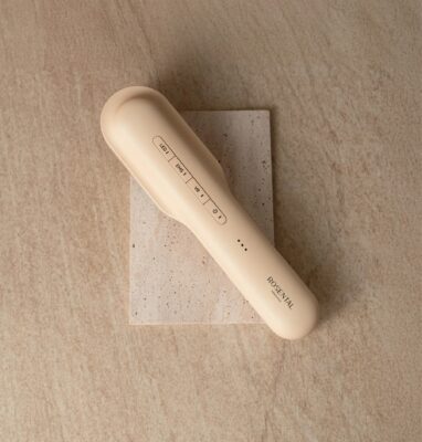Rosental Organics Hair Brush - LED EMS Wärme Beauty Tool